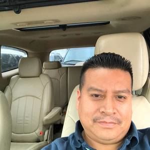 Meet your Posher, Luis
